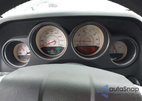 2013 Dodge Challenger R/T z USA, uszkodzony, nr VIN 2C3CDYBT8DH628997